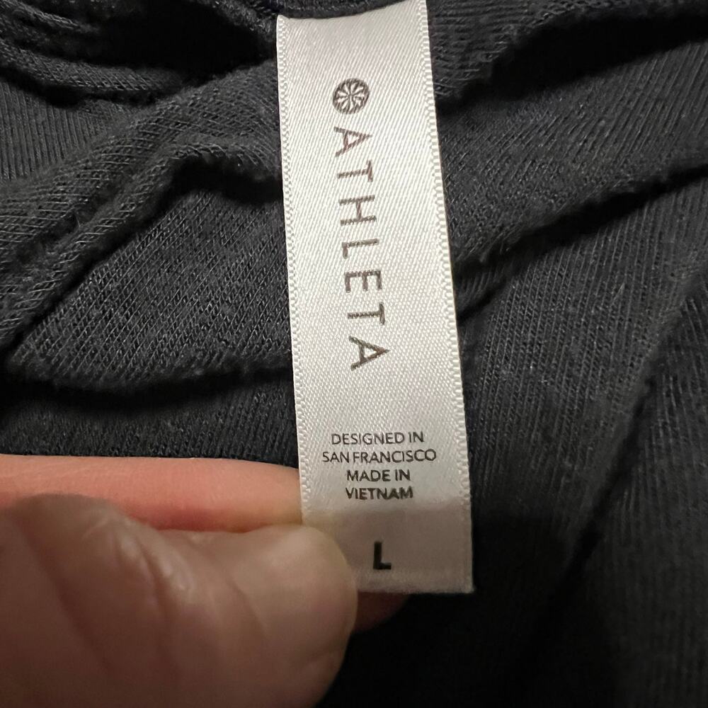 Athleta Shirt Womens Large Cloudlight Restore 631815 Asymmetrical Yoga Black - Picture 5 of 6